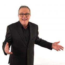 Mark Lowry