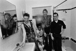 Dead Kennedys